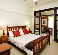 The Bank Guesthouse - Tweed Heads Accommodation