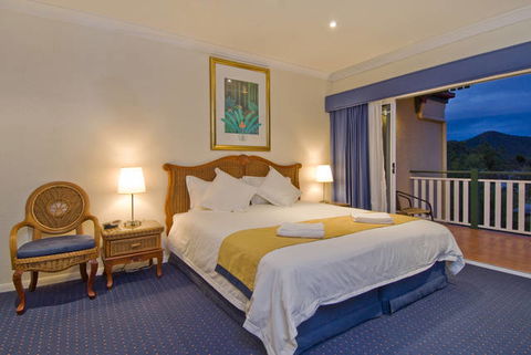 Tinaroo Lake Resort - Holiday Apartments - Tweed Heads Accommodation 0