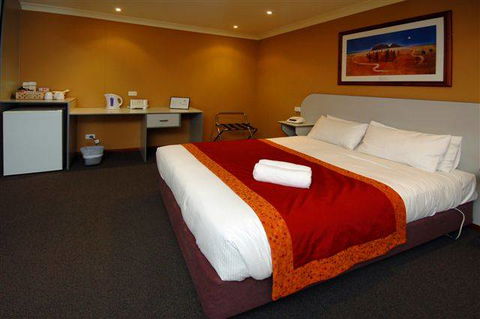 Victoria Hotel - Tweed Heads Accommodation 2
