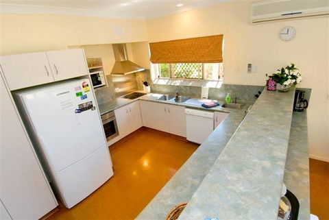 While Away Bed & Breakfast - Tweed Heads Accommodation 3