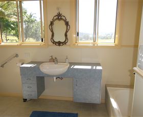 Acacia Park Farm House - Tweed Heads Accommodation 1