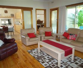 Acacia Park Farm House - Tweed Heads Accommodation 6
