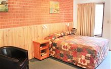 Catalina Motel Lake Macquarie - Toronto - Tweed Heads Accommodation 0