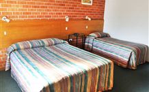 Catalina Motel Lake Macquarie - Toronto - Tweed Heads Accommodation 1