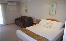 Hilltops Retreat Motor Inn - Young - Tweed Heads Accommodation 2