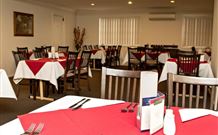 Hilltops Retreat Motor Inn - Young - Tweed Heads Accommodation 3