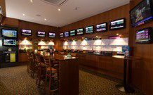 Royal Hotel Springwood - Springwood - Tweed Heads Accommodation 3