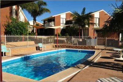 Anchor Bell Holiday Apartments - Tweed Heads Accommodation 5