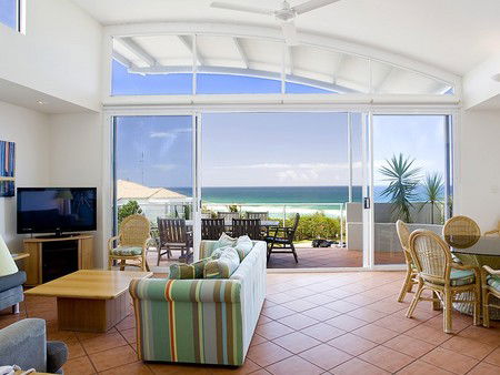 Aqua Promenade Beachfront Apartments - Tweed Heads Accommodation 4