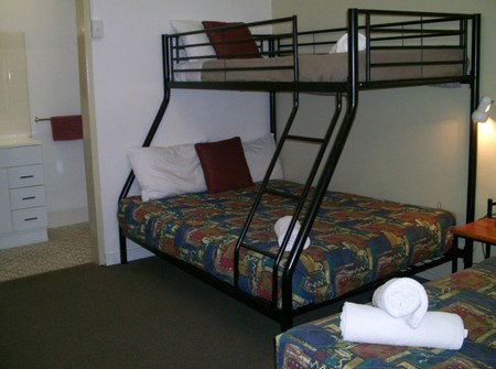 Chaparral Motel - Tweed Heads Accommodation 2
