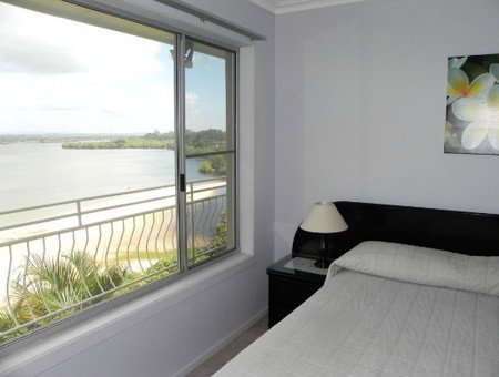 Leisure-lee Holiday Apartments - Tweed Heads Accommodation 1