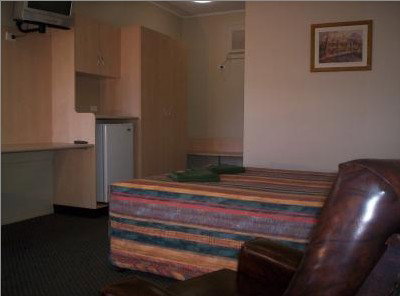 Gilgandra Motel - Tweed Heads Accommodation 1