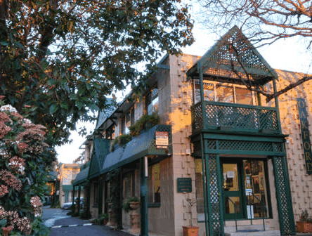 Adelaide Oakford Apartments - Tweed Heads Accommodation 3