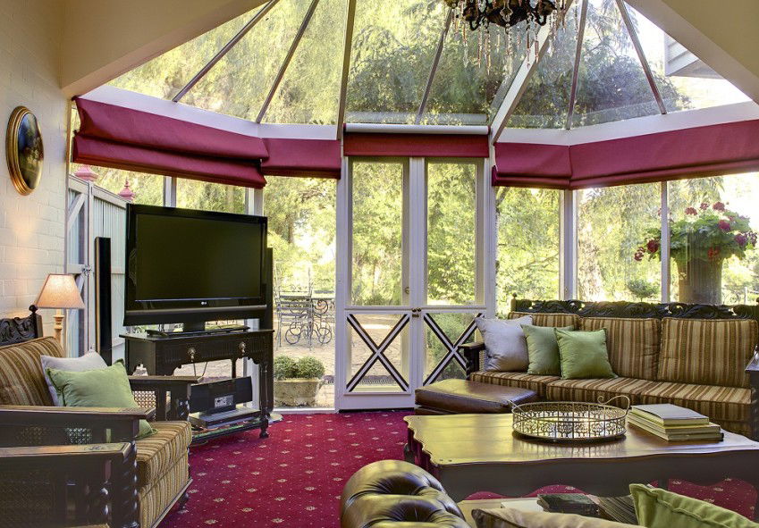 Ullina VIC Tweed Heads Accommodation