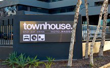 Townhouse Hotel Wagga - Tweed Heads Accommodation 1