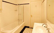 Blue Mountains Cottage - Tweed Heads Accommodation 5