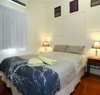 Holiday House At Cook Street Townsville - Tweed Heads Accommodation