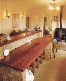 Hillside Bed And Breakfast And Gumnut Cottage - Tweed Heads Accommodation 2