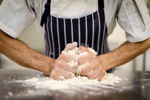 The Grande Hotel And Restaurant - Tweed Heads Accommodation 6