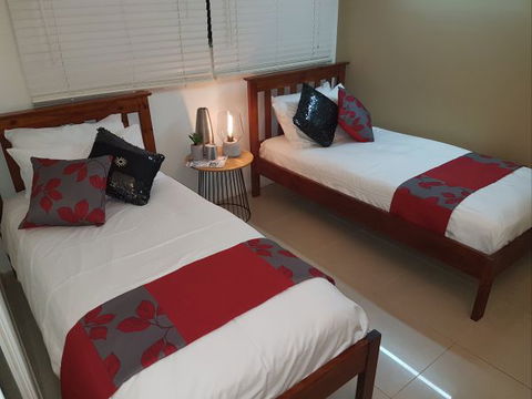 City Escape Serviced Townhouses - Tweed Heads Accommodation 4