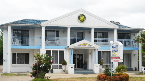 Blue And White Lodge - Tweed Heads Accommodation 0