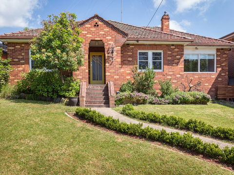 The Yellow Door Guesthouse - Tweed Heads Accommodation 0