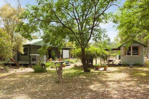 Red Tractor Retreat - Tweed Heads Accommodation 1