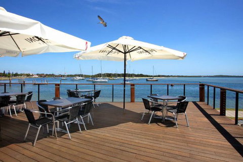 Waters Edge Port Macquarie - Tweed Heads Accommodation 1