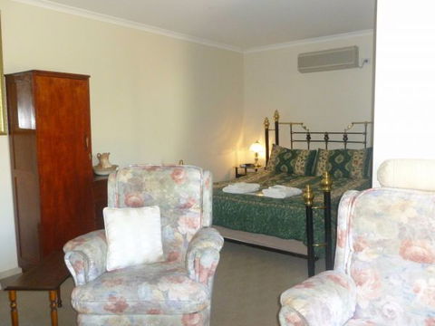 Country Cottages B&B - Tweed Heads Accommodation 6