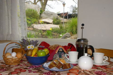 Naimanya Cottage - Tweed Heads Accommodation 1