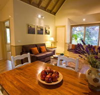 Autumn Abode Cottages - Tweed Heads Accommodation
