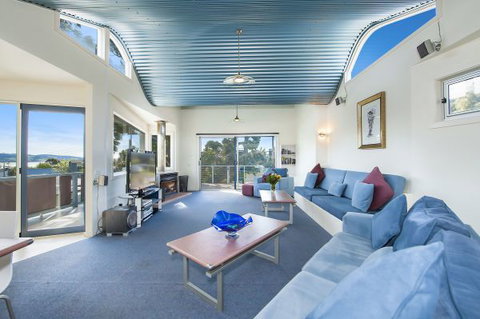 Seascape Apollo Bay - Tweed Heads Accommodation 2