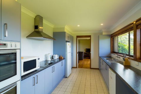 The Jungle Lodge, Blue Mountains Botanic Gardens - Tweed Heads Accommodation 1