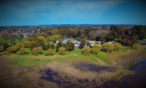 Lake Colac Caravan Park - Tweed Heads Accommodation 2