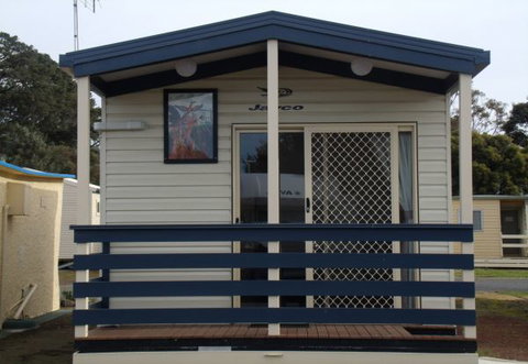 Lake Colac Caravan Park - Tweed Heads Accommodation 4