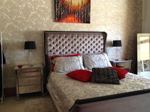 Must Love Dogs B&B And Self-Contained Cottage - Tweed Heads Accommodation 6