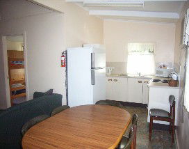 Alonga Waterfront Cottages - Tweed Heads Accommodation 2