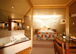 Mitchell Motor Inn - Tweed Heads Accommodation 1