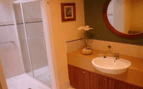 Walton House - Tweed Heads Accommodation