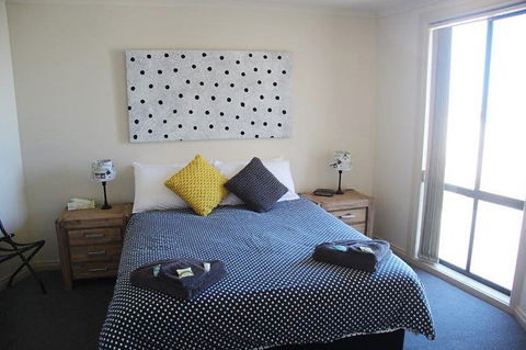 Cliff House Beachfront Villas - Tweed Heads Accommodation 0
