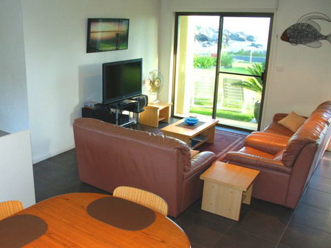 Beach House 204 - Tweed Heads Accommodation 3