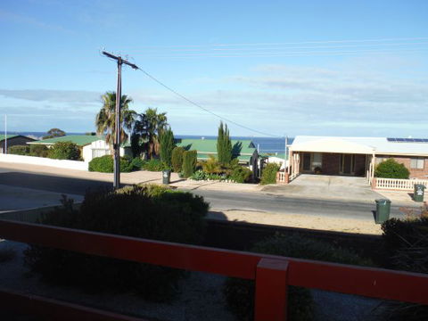 Kenny's Retreat - Tweed Heads Accommodation 1
