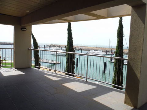 Marina Vista - Tweed Heads Accommodation 0