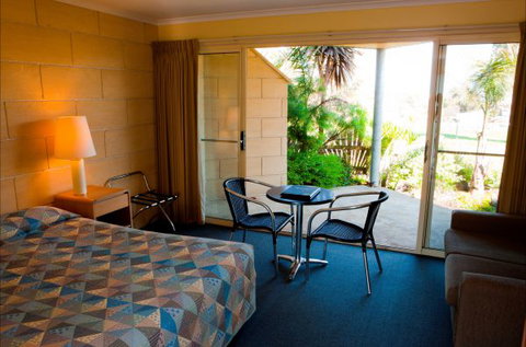 Portside Motel - Tweed Heads Accommodation 3
