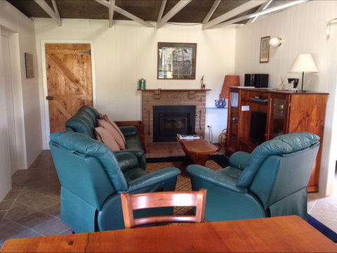 Avaleigh Elms Farmstay - Tweed Heads Accommodation 4