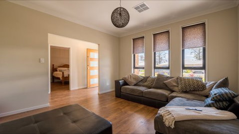 Barossa Family Holiday Home - Tweed Heads Accommodation 4