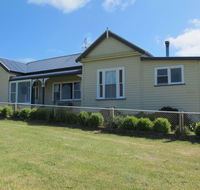 Beth's Cottage Roaring 40s - Tweed Heads Accommodation