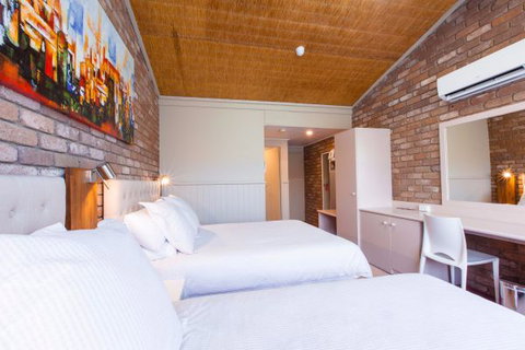 Farnham Court Motel - Tweed Heads Accommodation 2