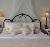 Garden Cottage B and B - Tweed Heads Accommodation