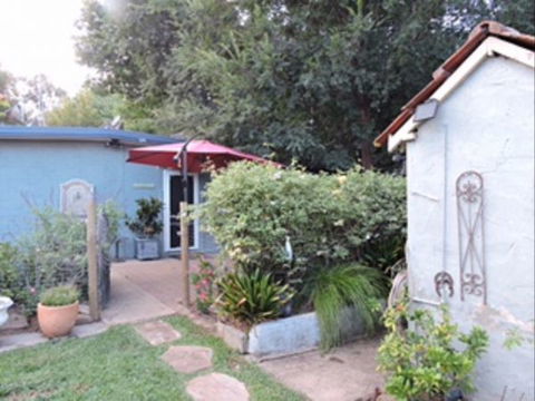 Garden Cottage B And B - Tweed Heads Accommodation 6